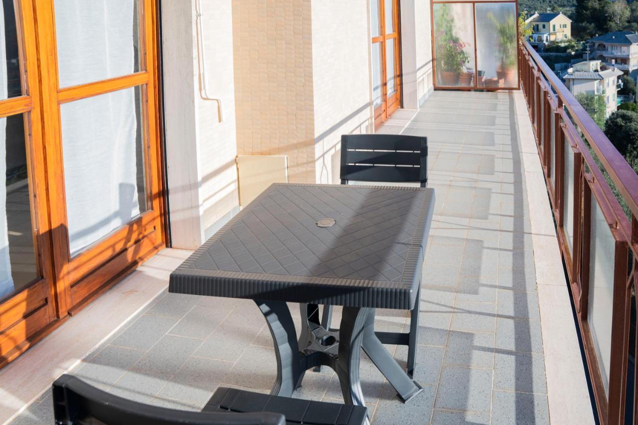 Appartement 093 - Casa Panorama, Vista Mare E Vista Portofino, 500 Metri Centro Di Chiavari, Posto Auto Gratis Incluso Extérieur photo